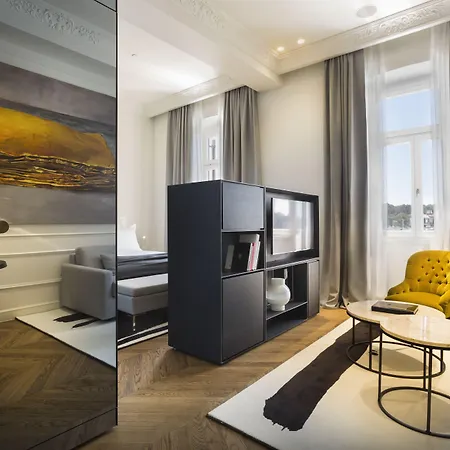 Hotel Adriatic By Maistra Collection 4*